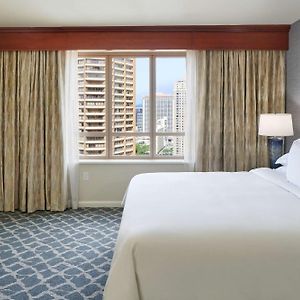 One-Bedroom Suite City View
